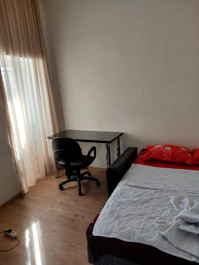 Nana Apartment Tbilissi Extérieur photo